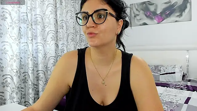 Snapshot of MyaBigBoobs chatting on January 2025 02:14:01 PM MyaBigBoobs online show from January 2025 02:14:01 PM