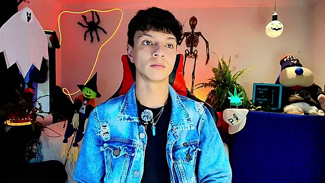 twink sebas  online show from October 2025 01:06:02 AM