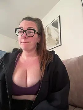 Snapshot of Miss_Stassi chatting on March 2025 04:45:01 PM Miss Stassi online show from March 2025 04:45:01 PM