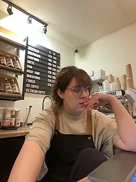 Snapshot of cinnabon_ chatting on November 2025 02:10:01 PM cinnabon online show from November 2025 02:10:01 PM