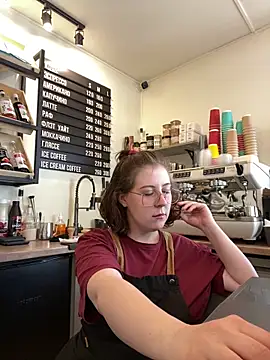 cinnabon  online show from April 2026 01:23:01 PM