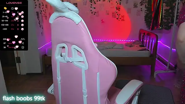 Snapshot of KrisTyBooBsin chatting on March 2025 05:27:01 PM KrisTyBooBsin online show from March 2025 05:27:01 PM