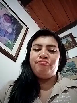 naughty-sharlot online show from January 2025 06:39:01 PM