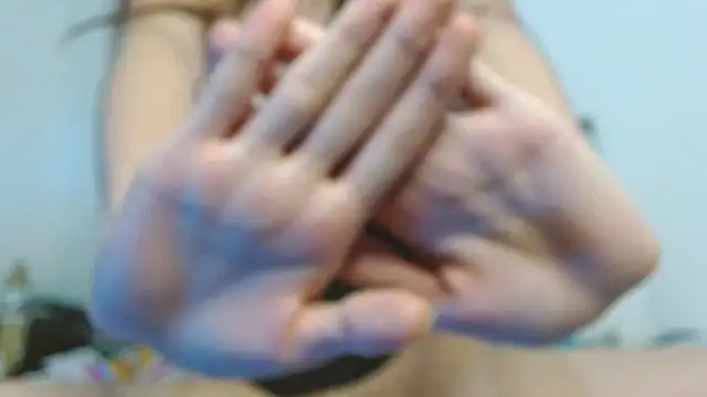 Snapshot of Kim_19 chatting on February 2025 04:57:02 AM Kim 19 online show from February 2025 04:57:02 AM