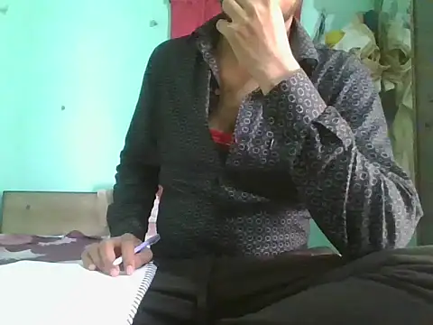 Snapshot of Ishan003 chatting on October 2025 04:49:02 AM Ishan003 online show from October 2025 04:49:02 AM