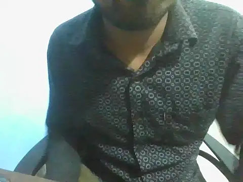 Snapshot of Ishan003 chatting on November 2025 02:28:01 PM Ishan003 online show from November 2025 02:28:01 PM