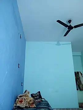 Snapshot of Ishan003 chatting on December 2025 05:38:02 AM Ishan003 online show from December 2025 05:38:02 AM