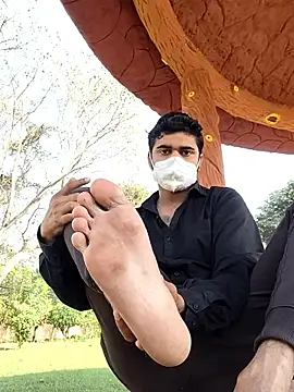 Ishan003 online show from February 2026 03:36:02 AM