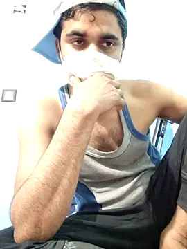 Ishan003 online show from February 2026 01:10:01 PM