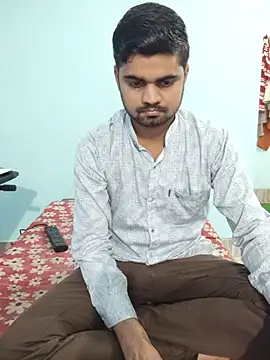 Snapshot of Ishan003 chatting on July 2026 07:04:02 AM Ishan003 online show from July 2026 07:04:02 AM