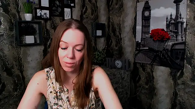 GloriaSi  online show from April 2026 04:54:01 AM