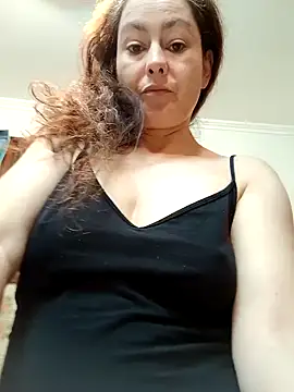 Snapshot of RamyLove36 chatting on February 2025 02:07:01 PM RamyLove36 online show from February 2025 02:07:01 PM