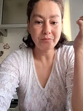 Snapshot of RamyLove36 chatting on October 2025 08:31:02 AM RamyLove36 online show from October 2025 08:31:02 AM