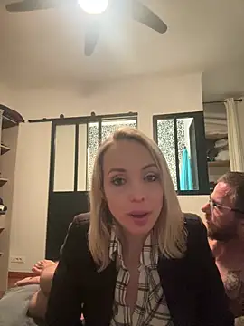 Snapshot of Annelibre chatting on March 2025 09:05:02 PM Annelibre online show from March 2025 09:05:02 PM