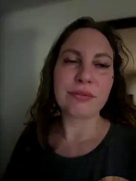 Snapshot of Yanacool007 chatting on November 2025 08:52:01 PM Yanacool007 online show from November 2025 08:52:01 PM