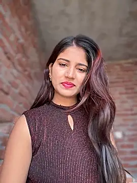 DiyAsingHh online show from November 2025 03:37:02 AM