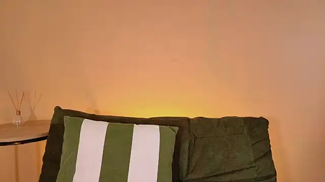 miaa lux online show from March 2026 06:57:01 PM