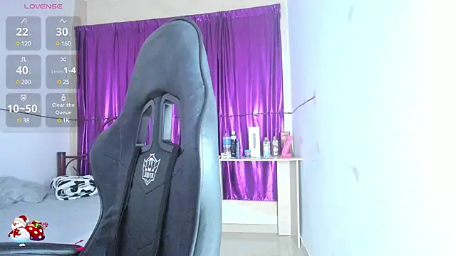 Snapshot of jonson- chatting on February 2025 01:38:01 AM jonson- online show from February 2025 01:38:01 AM