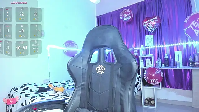 Snapshot of jonson- chatting on February 2025 12:12:01 PM jonson- online show from February 2025 12:12:01 PM