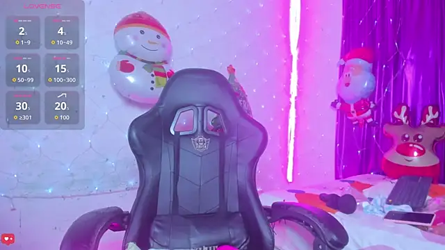 Snapshot of jonson- chatting on December 2025 07:18:01 PM jonson- online show from December 2025 07:18:01 PM