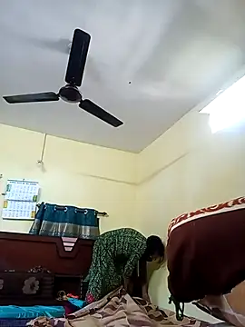 heenage online show from March 2025 04:41:02 AM