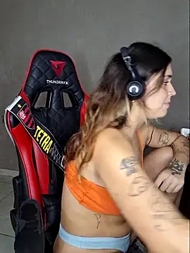 luuhcat09 online show from February 2026 02:05:02 PM