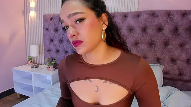 EMILYY FOXY online show from February 2025 07:38:02 PM