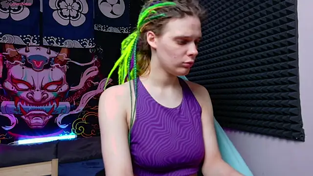 KIKI Krash online show from December 2025 10:09:02 AM