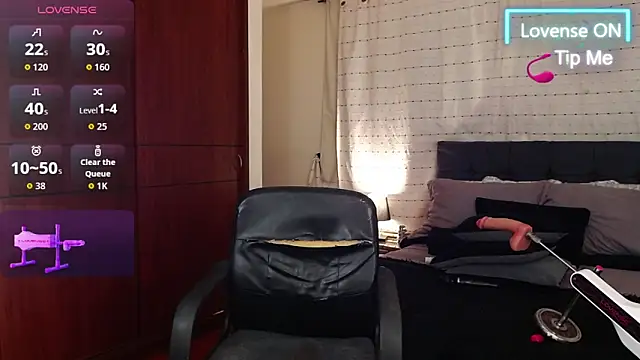 Hornymoan online show from February 2026 10:48:01 PM