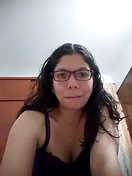 Carliina Soussa online show from March 2025 09:45:02 PM