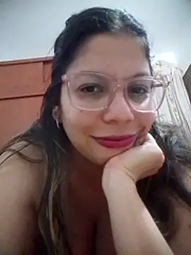 Carliina Soussa online show from April 2026 11:27:02 PM