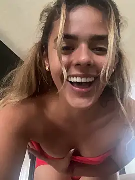 Snapshot of ZoeJohnsoon chatting on November 2025 04:40:02 PM ZoeJohnsoon online show from November 2025 04:40:02 PM