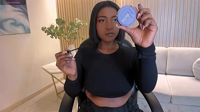 SavannahStorm online show from March 2026 12:53:01 PM