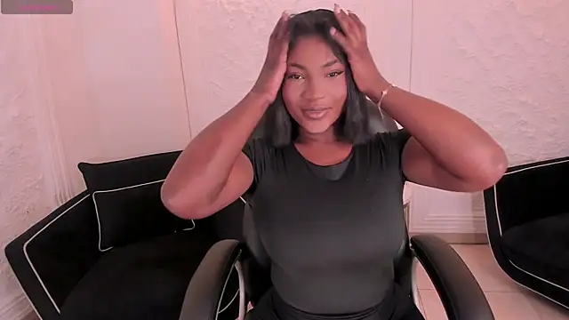 SavannahStorm online show from June 2026 12:11:02 PM