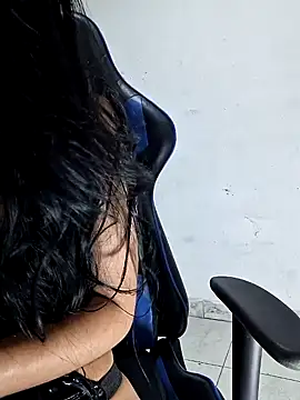 Snapshot of Katia_sweetx chatting on December 2024 01:15:02 AM Katia sweetx online show from December 2024 01:15:02 AM