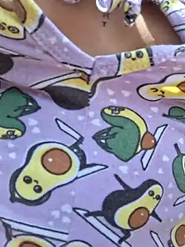 Snapshot of Katia_sweetx chatting on February 2025 03:19:02 PM Katia sweetx online show from February 2025 03:19:02 PM