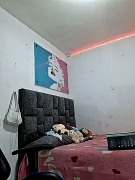 Snapshot of Katia_sweetx chatting on February 2025 09:35:02 PM Katia sweetx online show from February 2025 09:35:02 PM