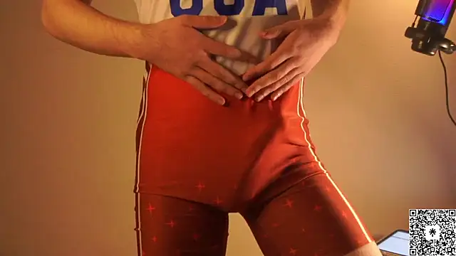 Snapshot of curlyboyy_ chatting on February 2025 06:01:02 PM curlyboyy online show from February 2025 06:01:02 PM