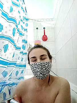 Snapshot of MikaKors chatting on December 2024 04:46:02 PM MikaKors online show from December 2024 04:46:02 PM