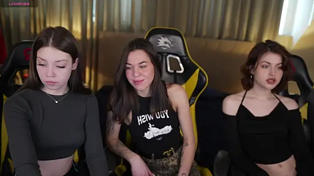 Beatrice 054 online show from January 2025 12:45:02 PM