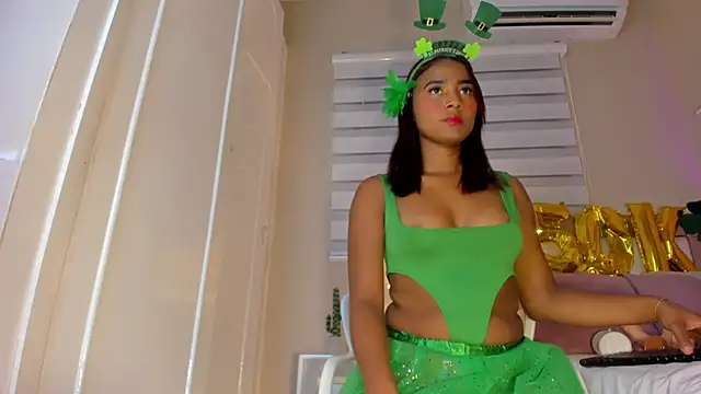 zoe sky  online show from March 2025 11:53:02 AM