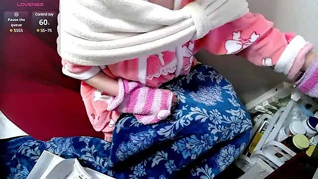 Snapshot of arincochu chatting on March 2025 09:07:01 AM arincochu online show from March 2025 09:07:01 AM