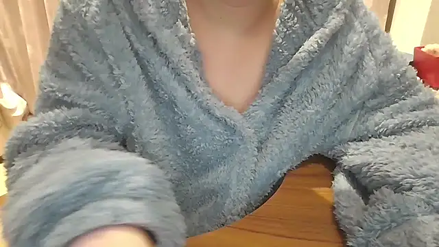 Snapshot of arena1357 chatting on November 2025 02:02:01 PM arena1357 online show from November 2025 02:02:01 PM