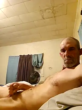 Snapshot of cassinova68 chatting on February 2025 01:13:02 AM cassinova68 online show from February 2025 01:13:02 AM