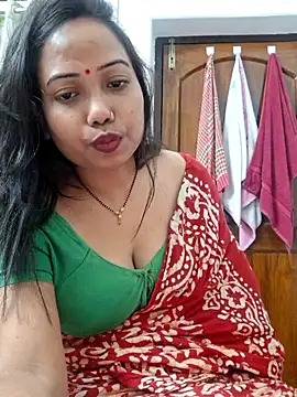 Snapshot of DREAM_GIRL-30 chatting on January 2025 06:43:02 PM DREAM GIRL-30 online show from January 2025 06:43:02 PM