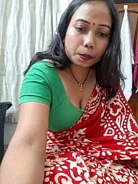 Snapshot of DREAM_GIRL-30 chatting on February 2025 12:26:02 PM DREAM GIRL-30 online show from February 2025 12:26:02 PM