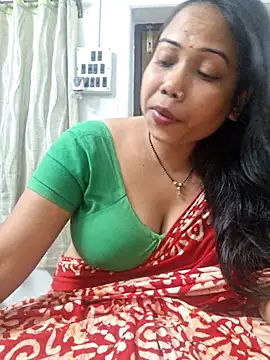 Snapshot of DREAM_GIRL-30 chatting on February 2025 03:35:01 PM DREAM GIRL-30 online show from February 2025 03:35:01 PM