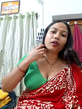 Snapshot of DREAM_GIRL-30 chatting on February 2025 12:57:02 PM DREAM GIRL-30 online show from February 2025 12:57:02 PM