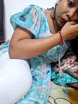 Snapshot of DREAM_GIRL-30 chatting on February 2025 07:10:01 AM DREAM GIRL-30 online show from February 2025 07:10:01 AM