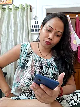 Snapshot of DREAM_GIRL-30 chatting on March 2025 07:30:02 AM DREAM GIRL-30 online show from March 2025 07:30:02 AM